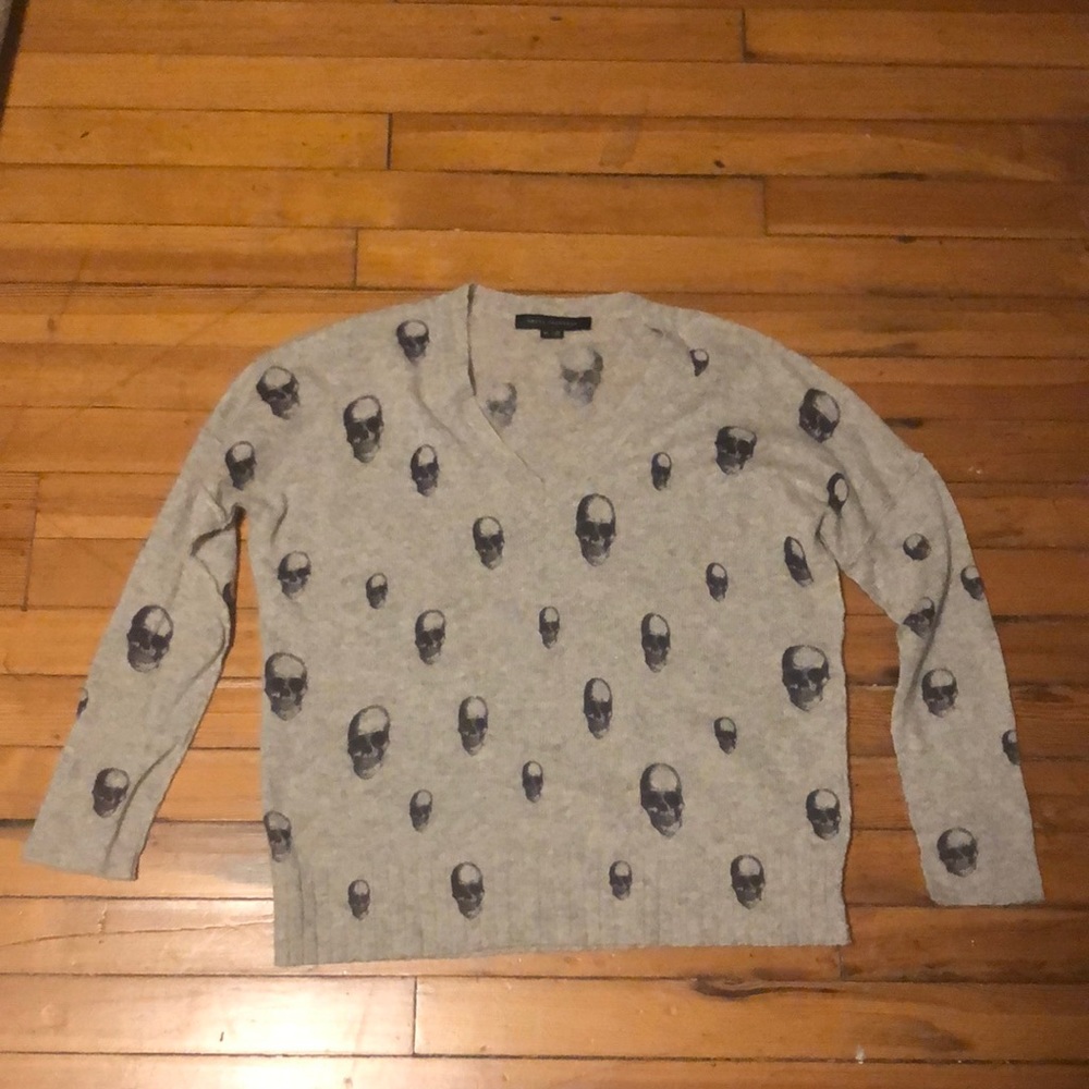 Skull cashmere size XS